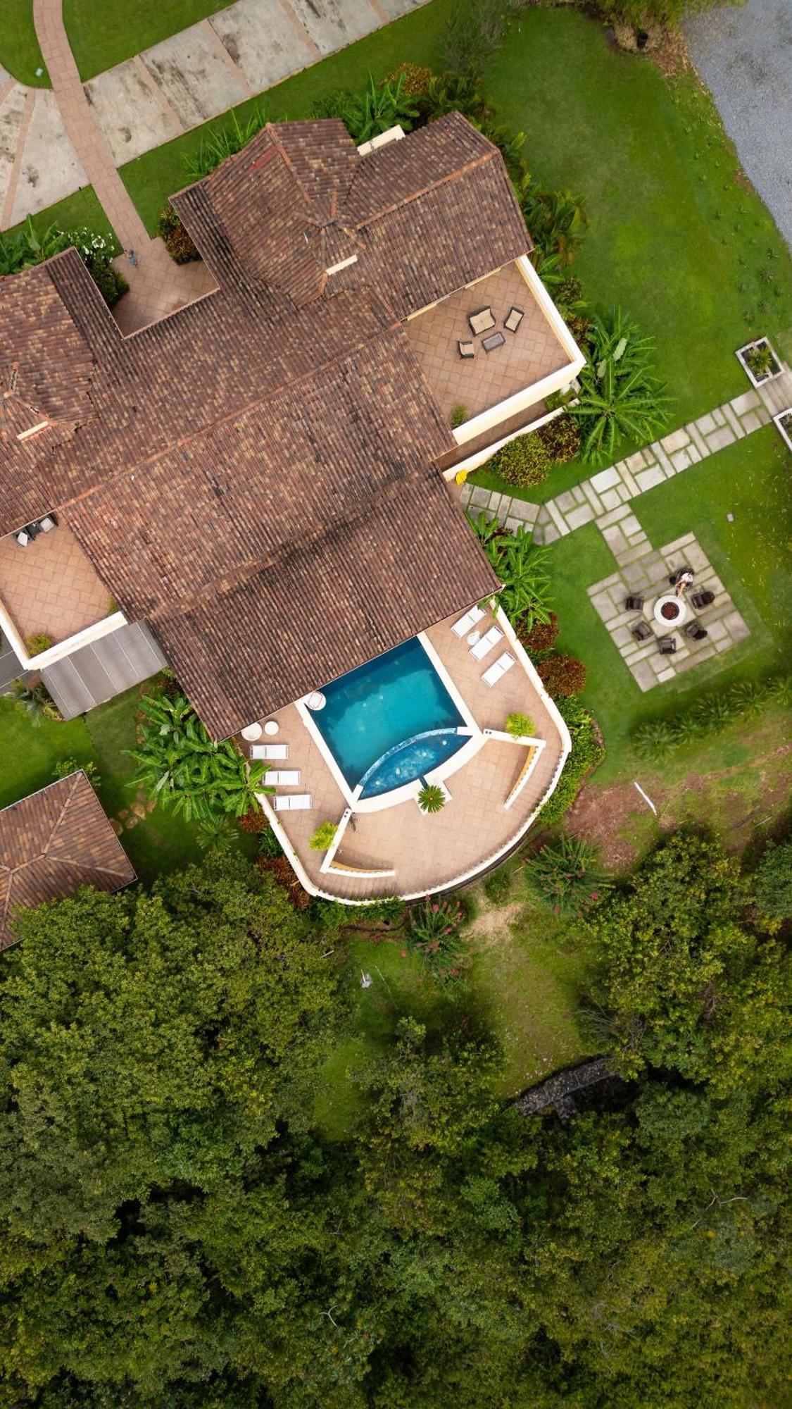 El Regalo Resort 博卡奇卡 外观 照片